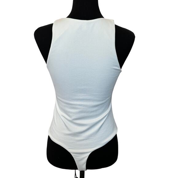 New ~ BP. NORDSTROM ~ Butter Tank Bodysuit Size M - Picture 5 of 9